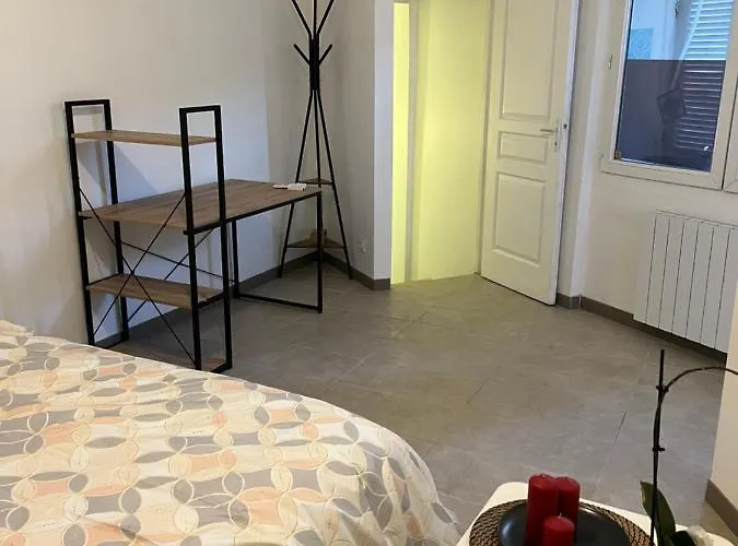 T2 Quartier St Victor Proche Vieux Port Et Plage Des Catalans 13007